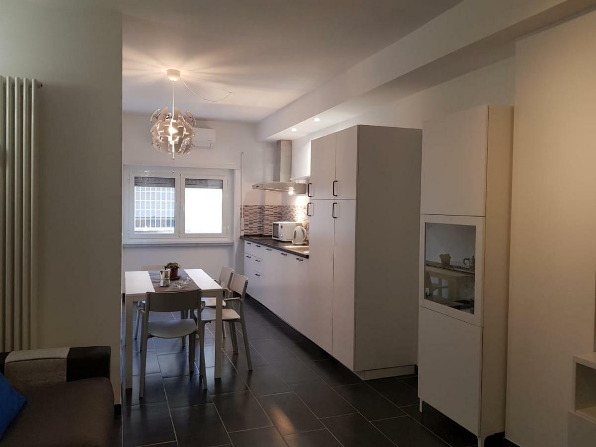 Nomentana White Apartments By Ghor Rome Extérieur photo