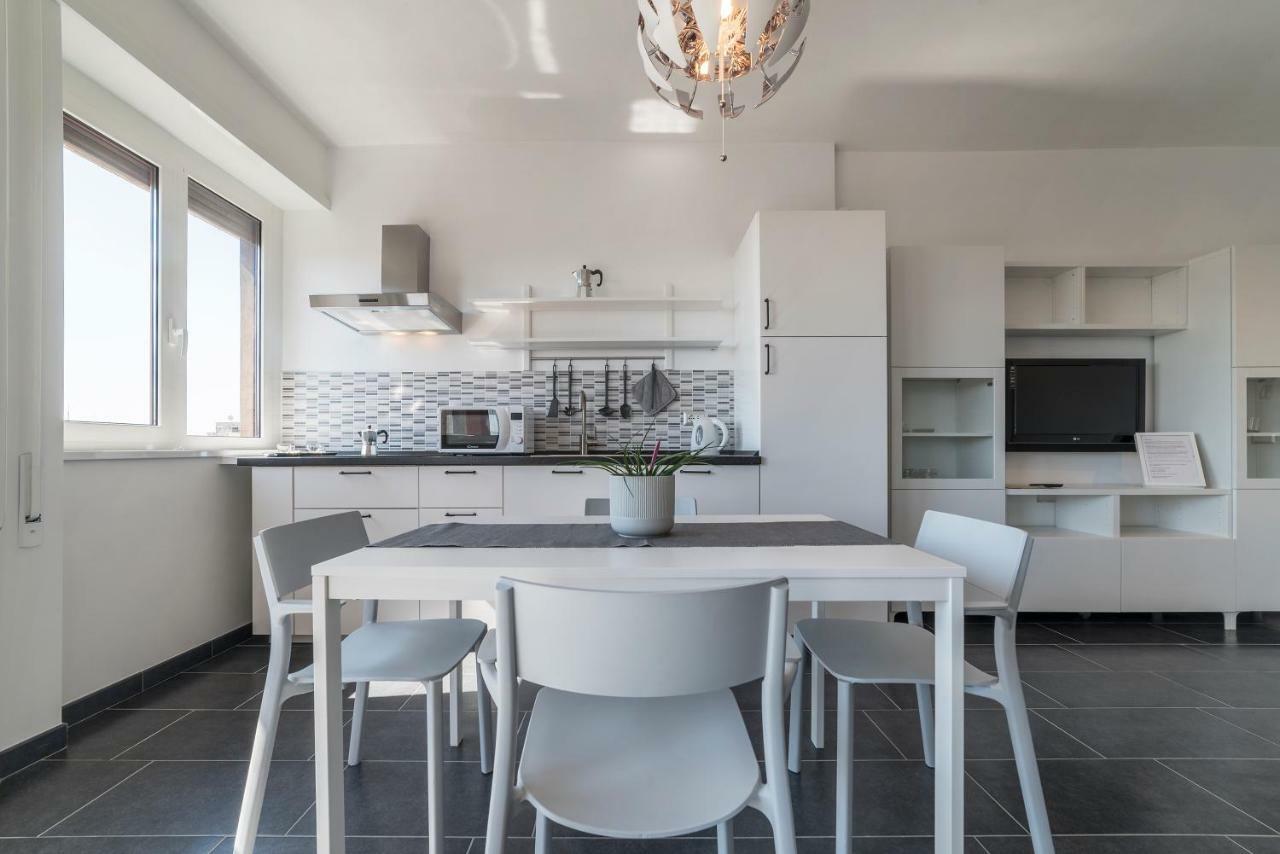 Nomentana White Apartments By Ghor Rome Extérieur photo
